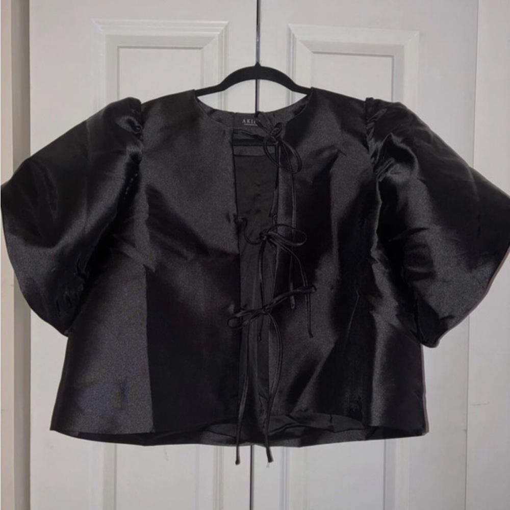 AKIRA Black Satin Puff-Sleeve Tie-Front Cropped Jacket